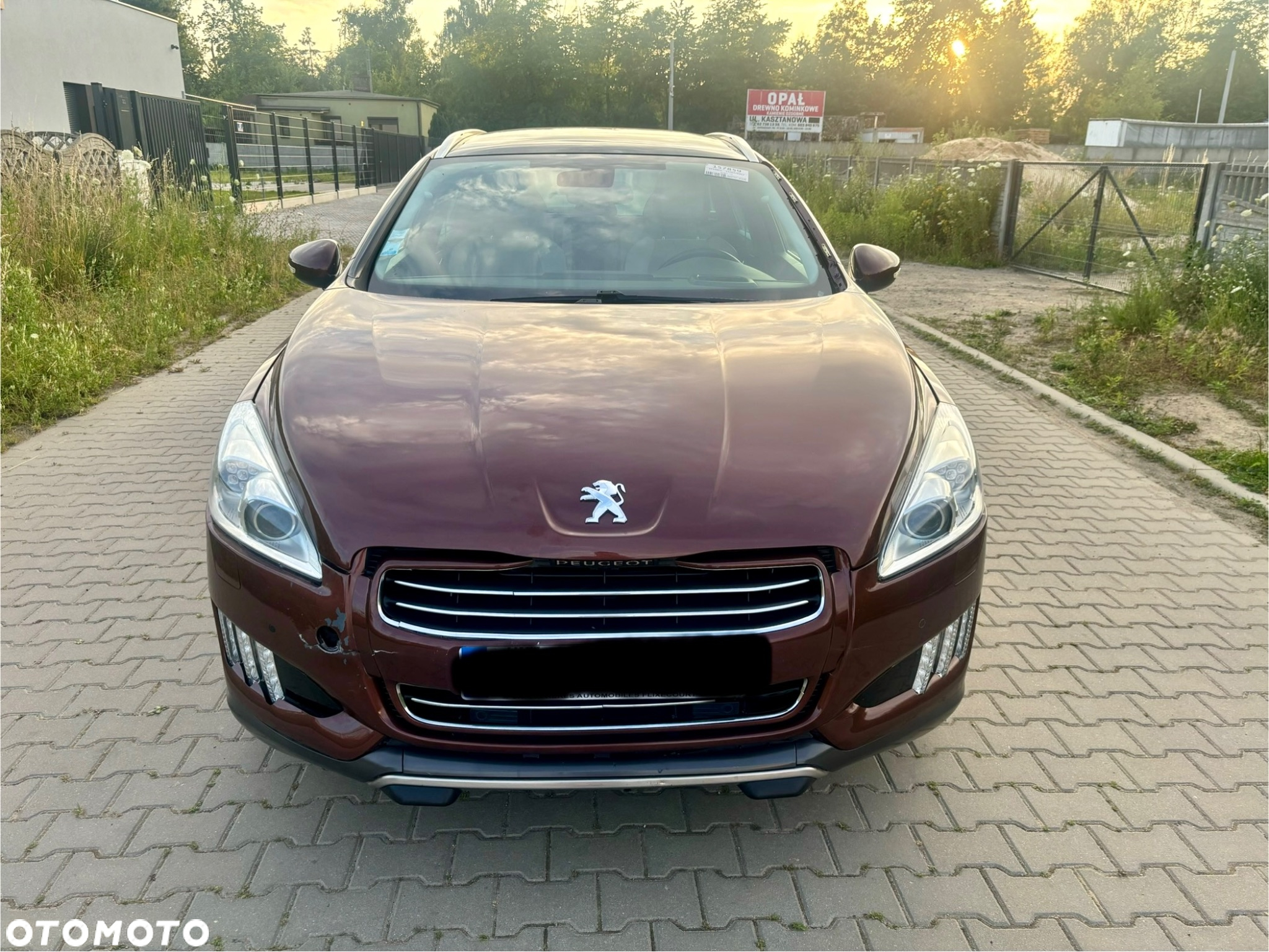 Peugeot 508 RXH Hybrid4 - 24