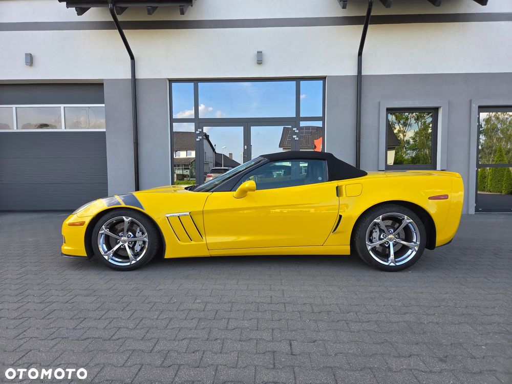Chevrolet Corvette - 5