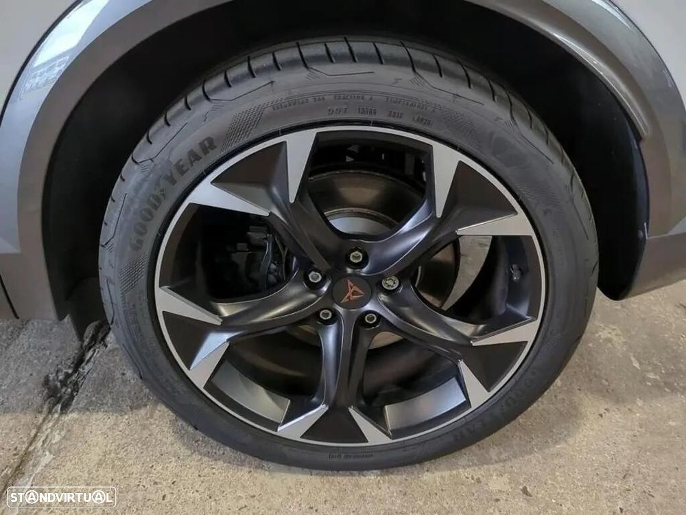 Cupra Formentor 1.4 e-Hybrid DSG VZ - 4