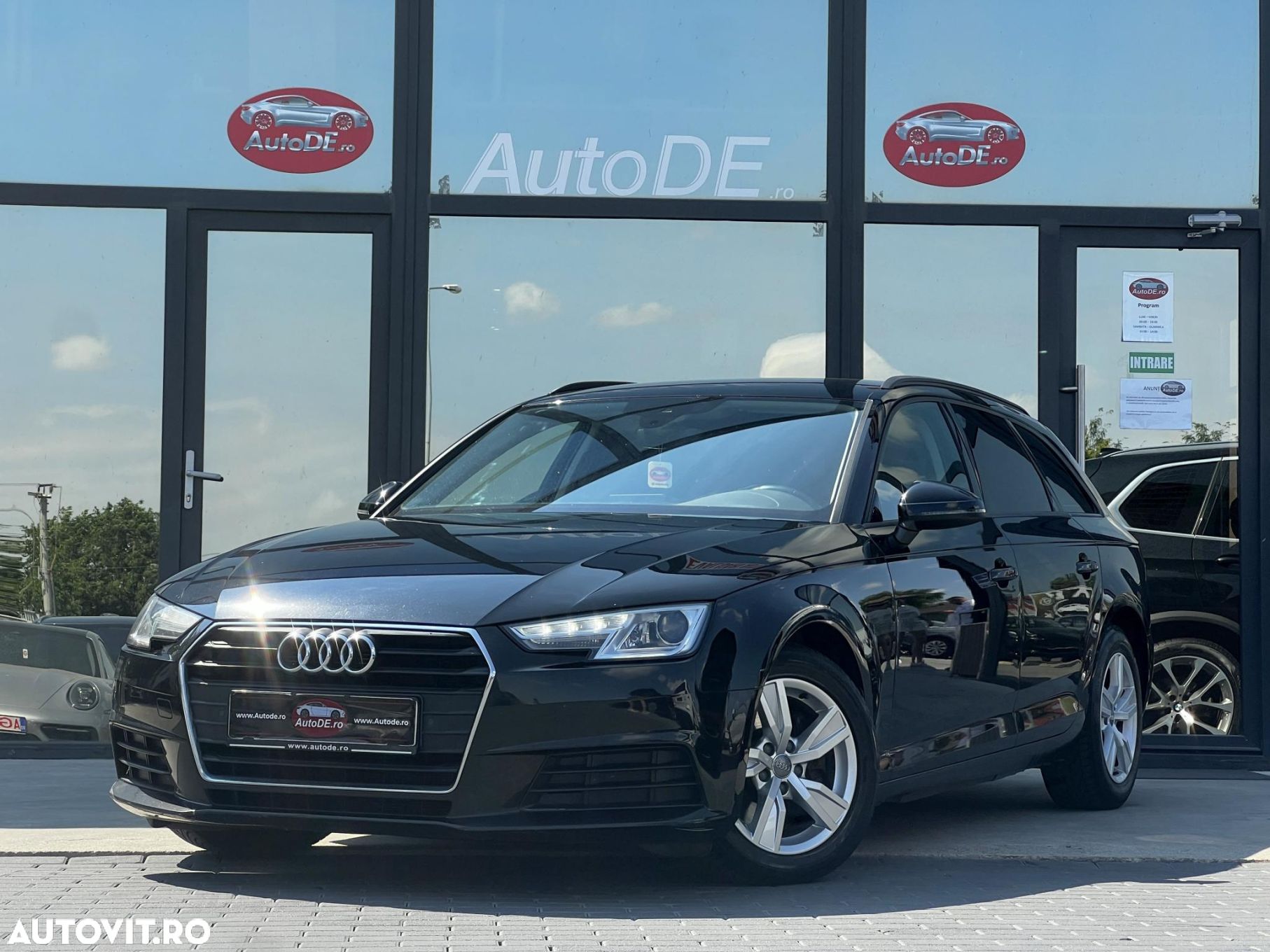Audi A4 Avant 2.0 TDI S tronic - 1