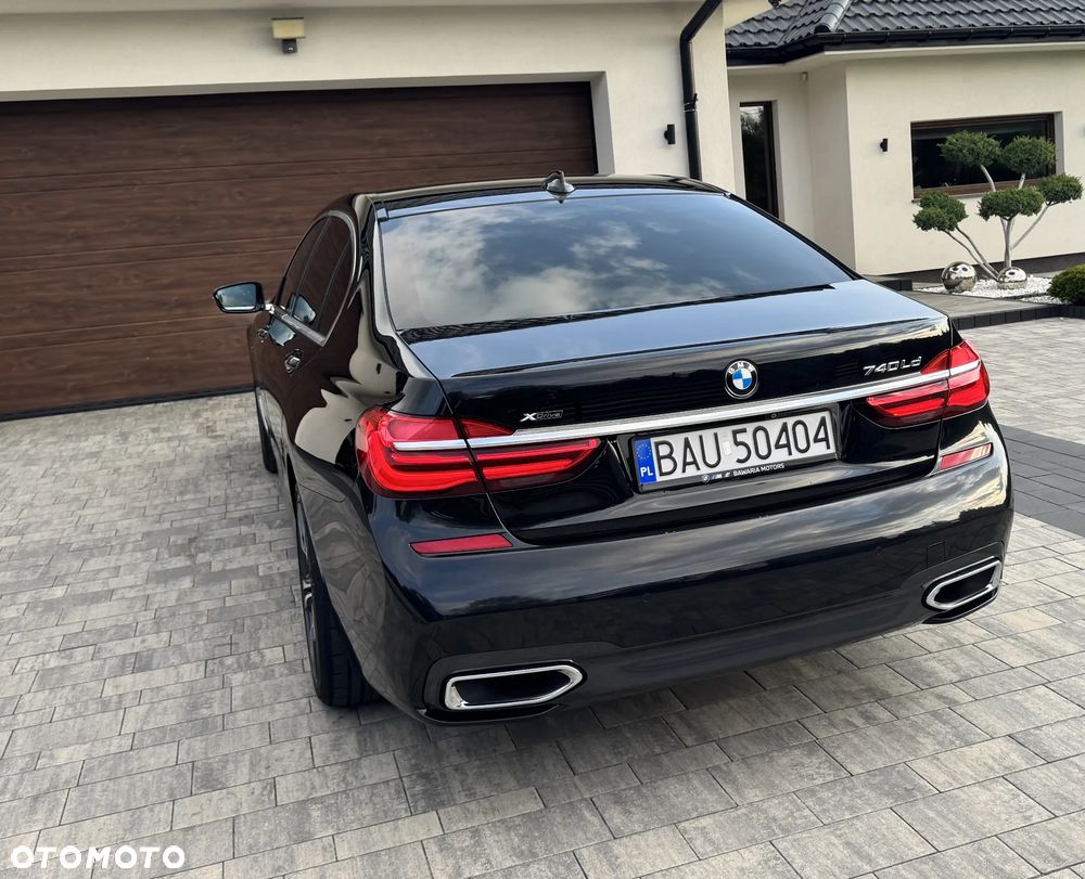 BMW Seria 7 740d xDrive - 13