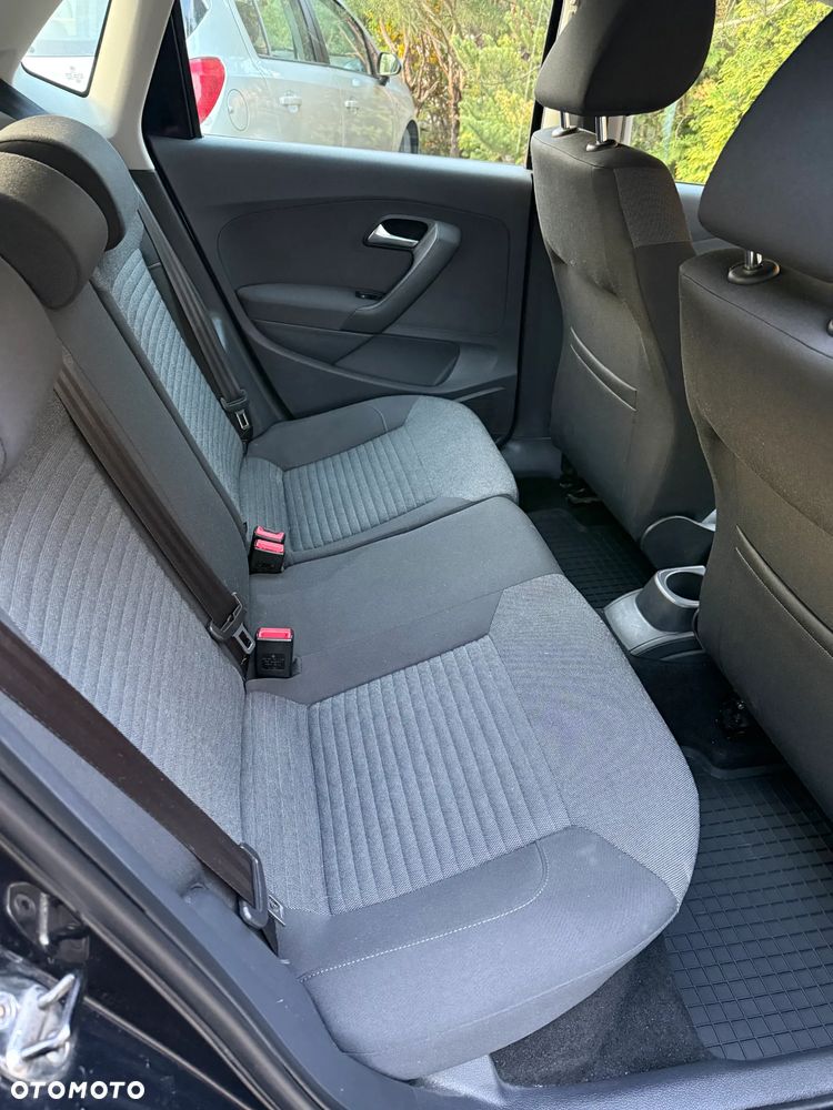 Volkswagen Polo - 11