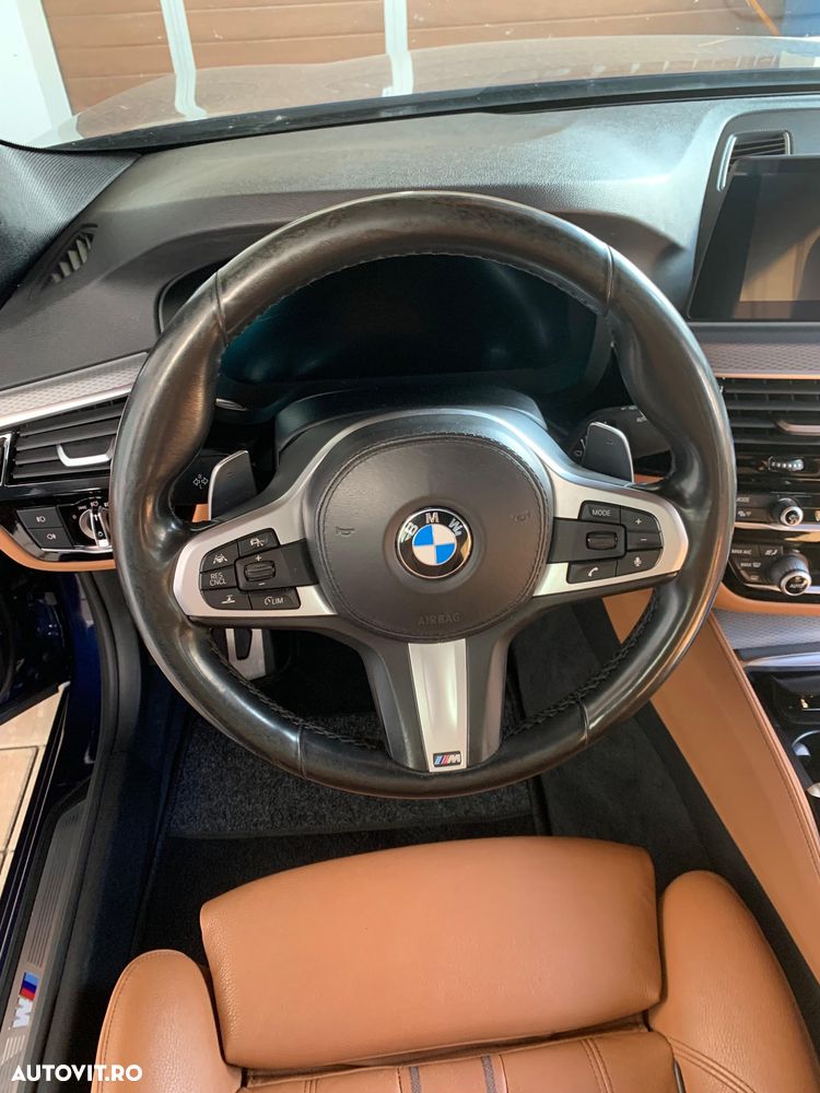 BMW Seria 5 530d xDrive AT - 14