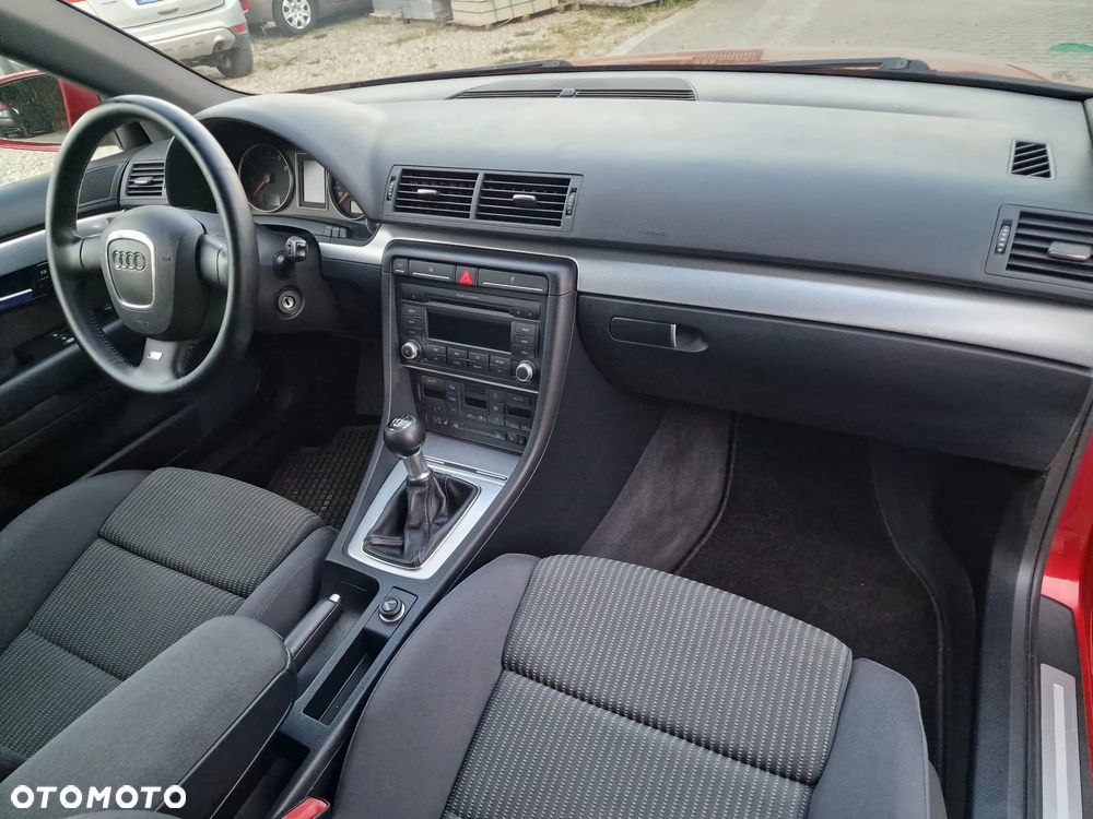 Audi A4 Avant - 17