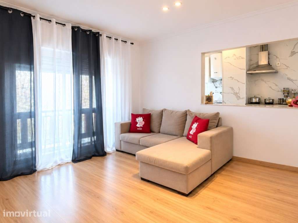 Apartamento T1 remodelado - Grande imagem: 2/8