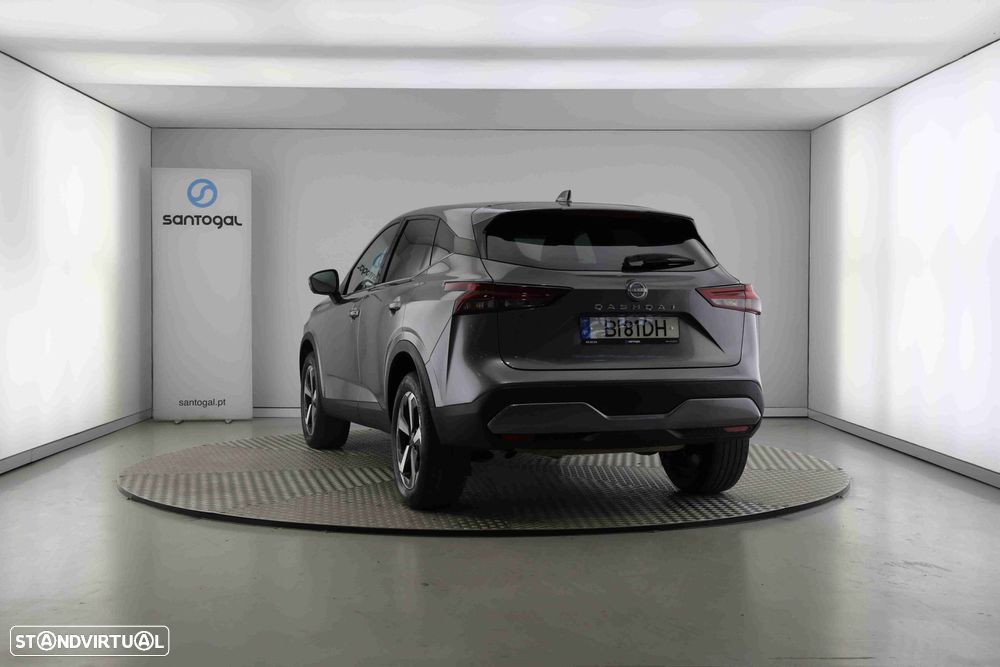 Nissan Qashqai 1.3 DIG-T N-Connecta LED Xtronic - 4