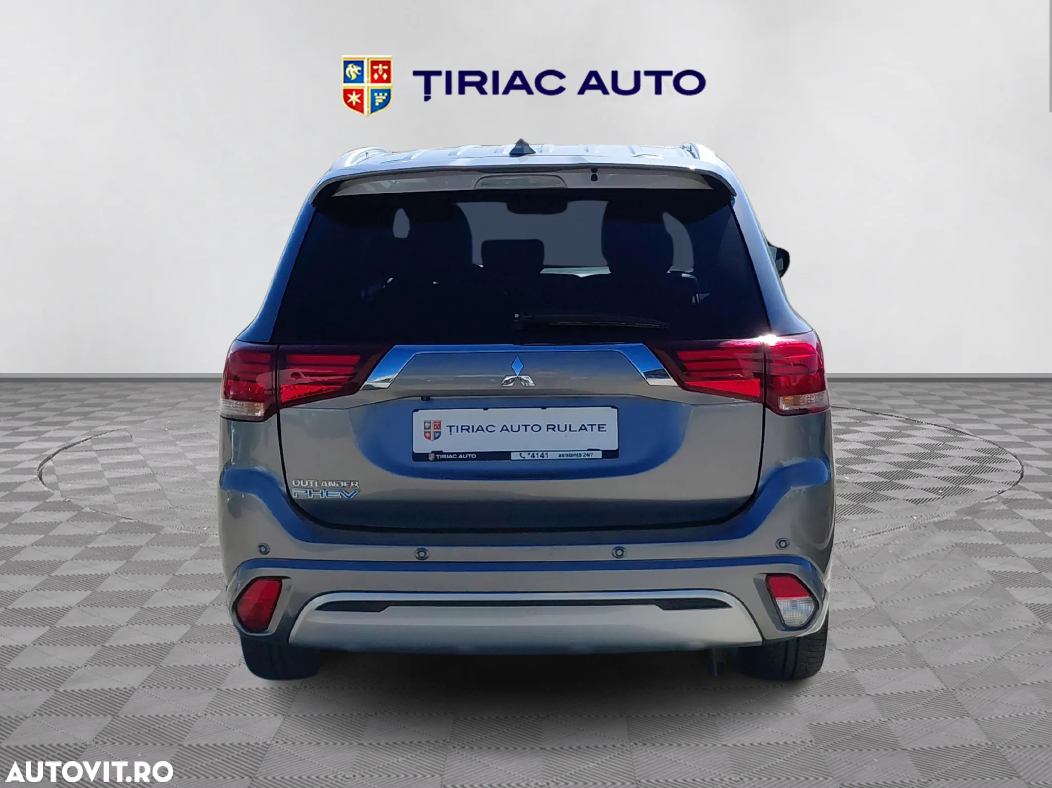 Mitsubishi Outlander 2.4 4WD Plug-In Hybrid Spirit - 5
