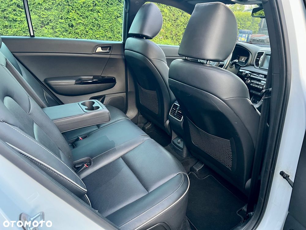 Kia Sportage 1.6 T-GDI AWD GT Line - 11