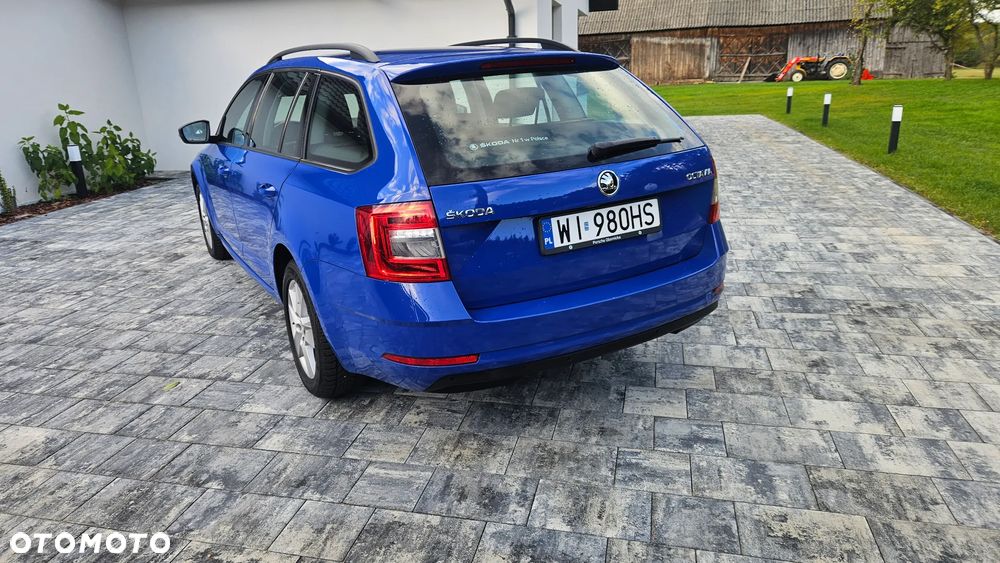 Skoda Octavia 1.6 TDI Ambition DSG - 12