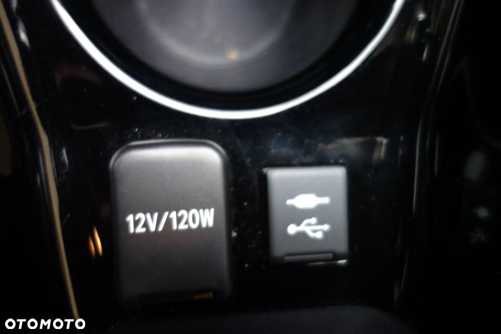 Toyota Prius 1.8 Hybrid Executive - 28