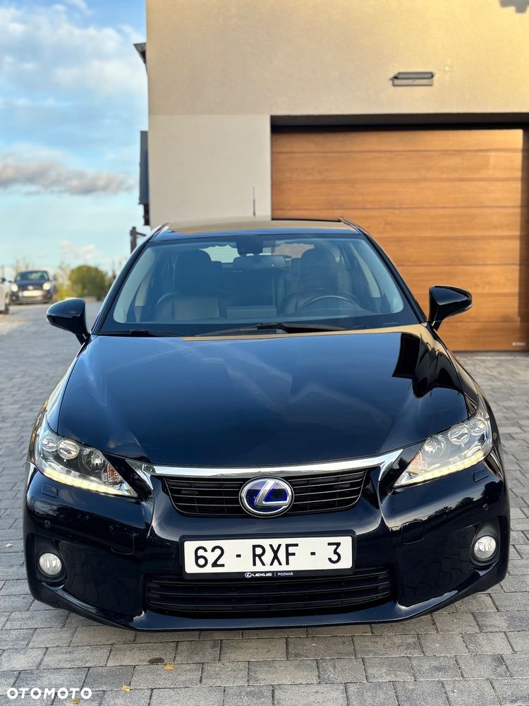 Lexus CT 200h Prestige - 4