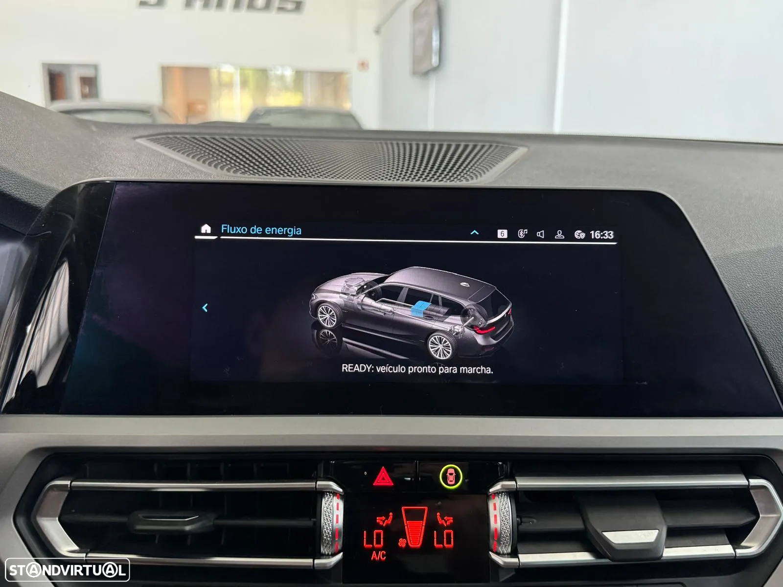 BMW 330 e Touring Pack M Auto - 31