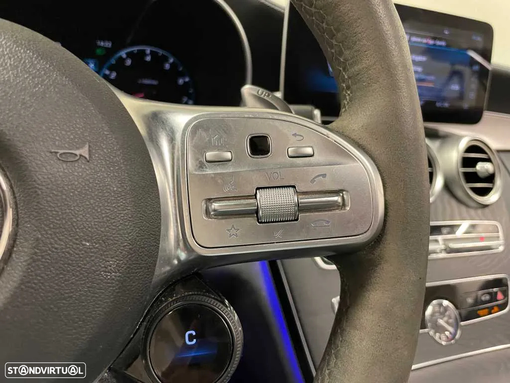 Mercedes-Benz C 63 AMG S Coupe Speedshift MCT 9G - 18