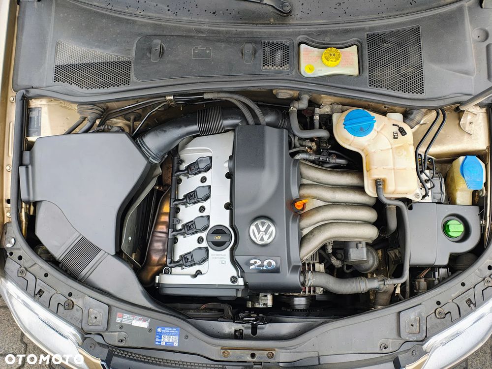 Volkswagen Passat 2.0 Comfortline - 19