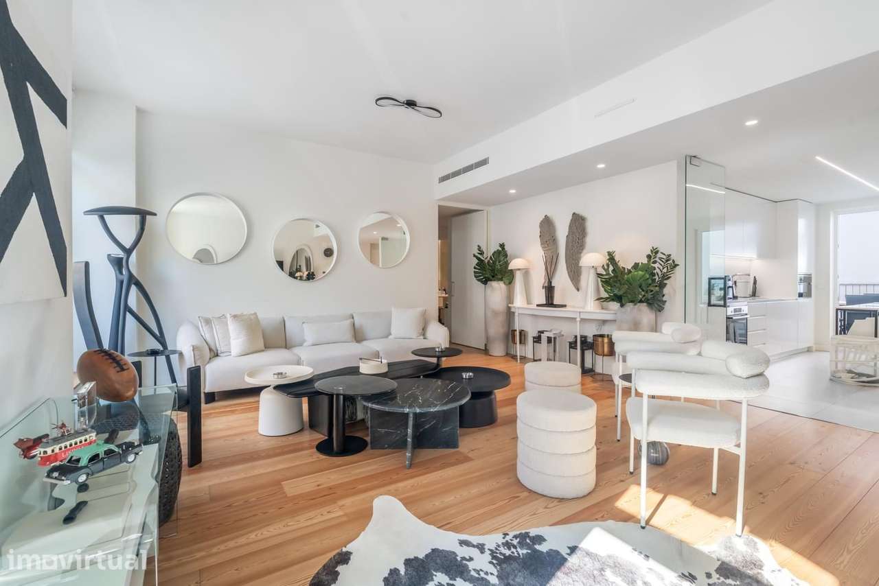 Apartamento T3 com piscina, Avenida Duque de Loulé, Lisboa - Grande imagem: 4/36