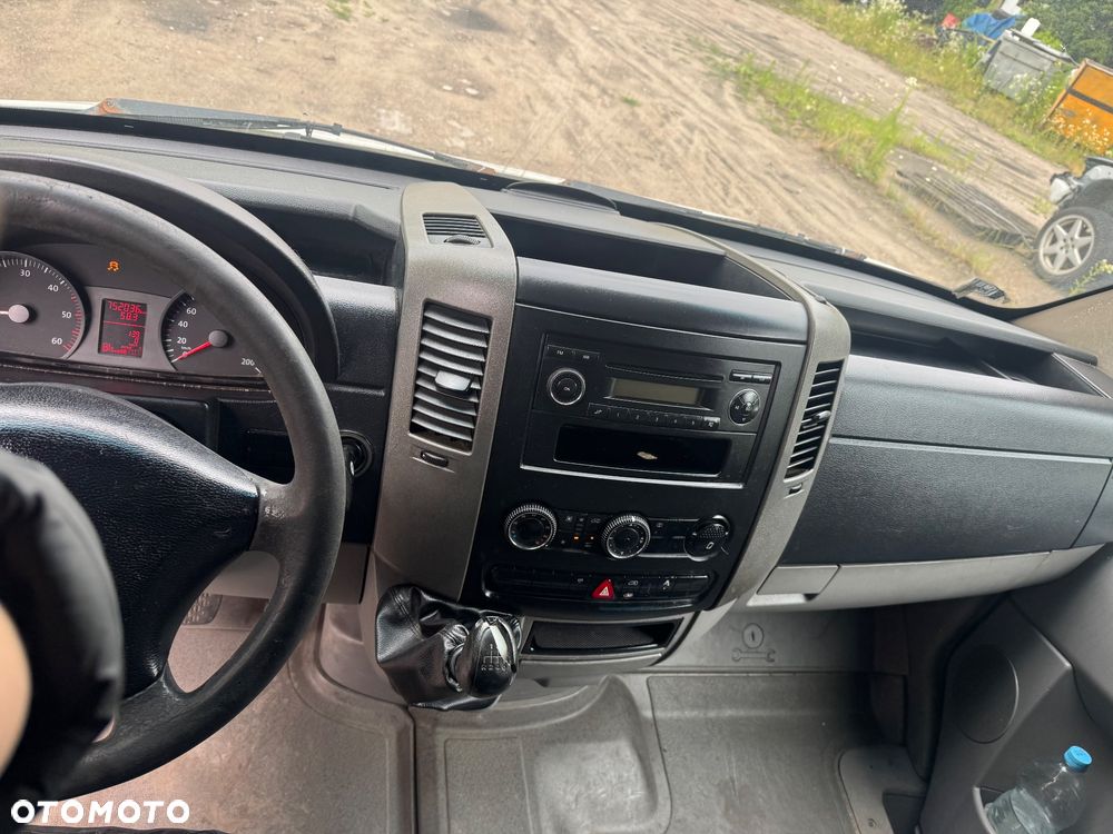 Volkswagen Crafter - 8