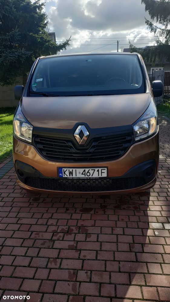 Renault Trafic - 16