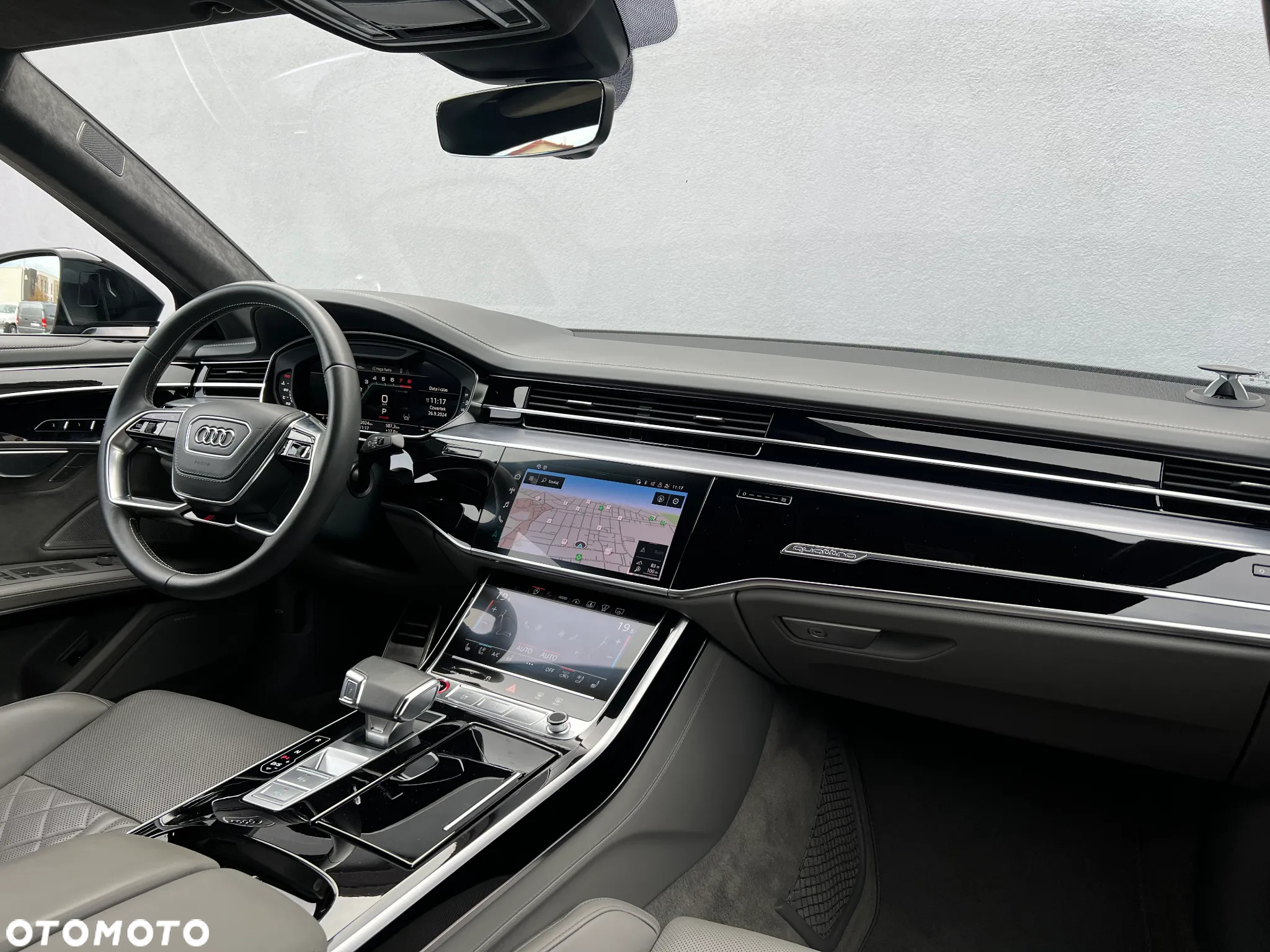 Audi S8 - 18