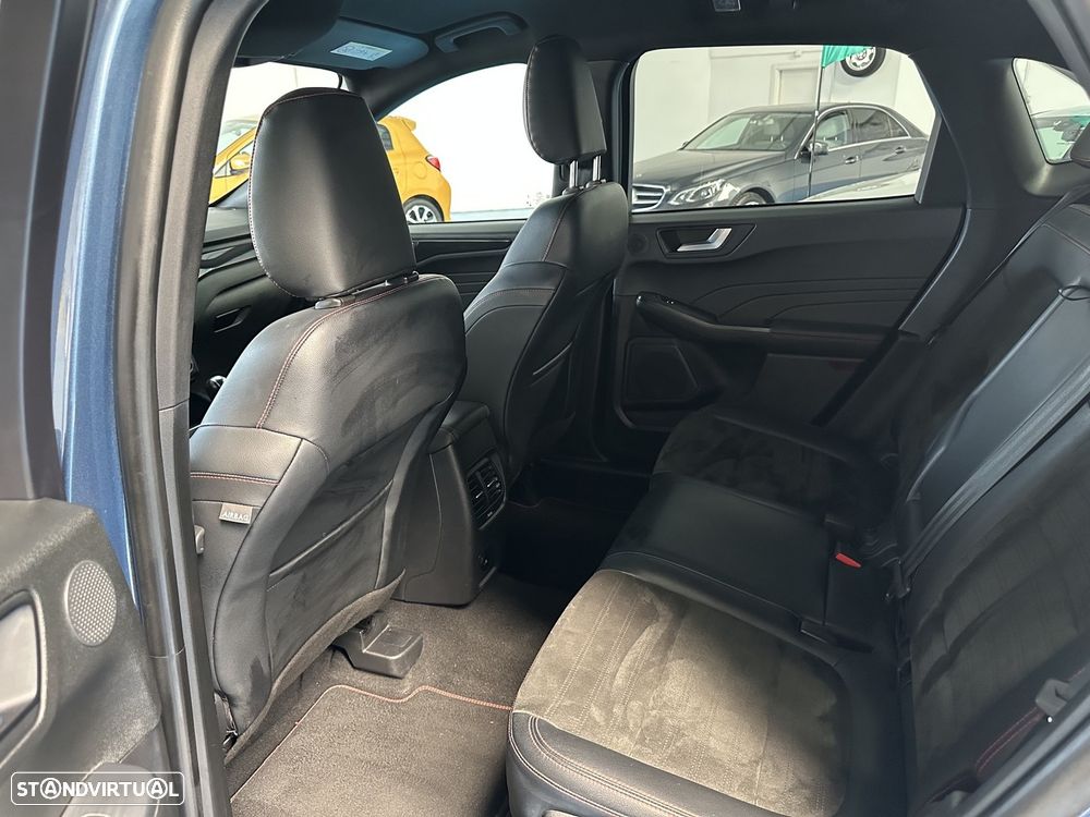 Ford Kuga 1.5 EcoBoost ST-Line - 23