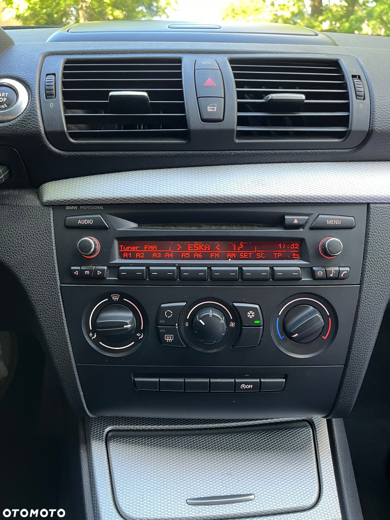 BMW Seria 1 120d - 11