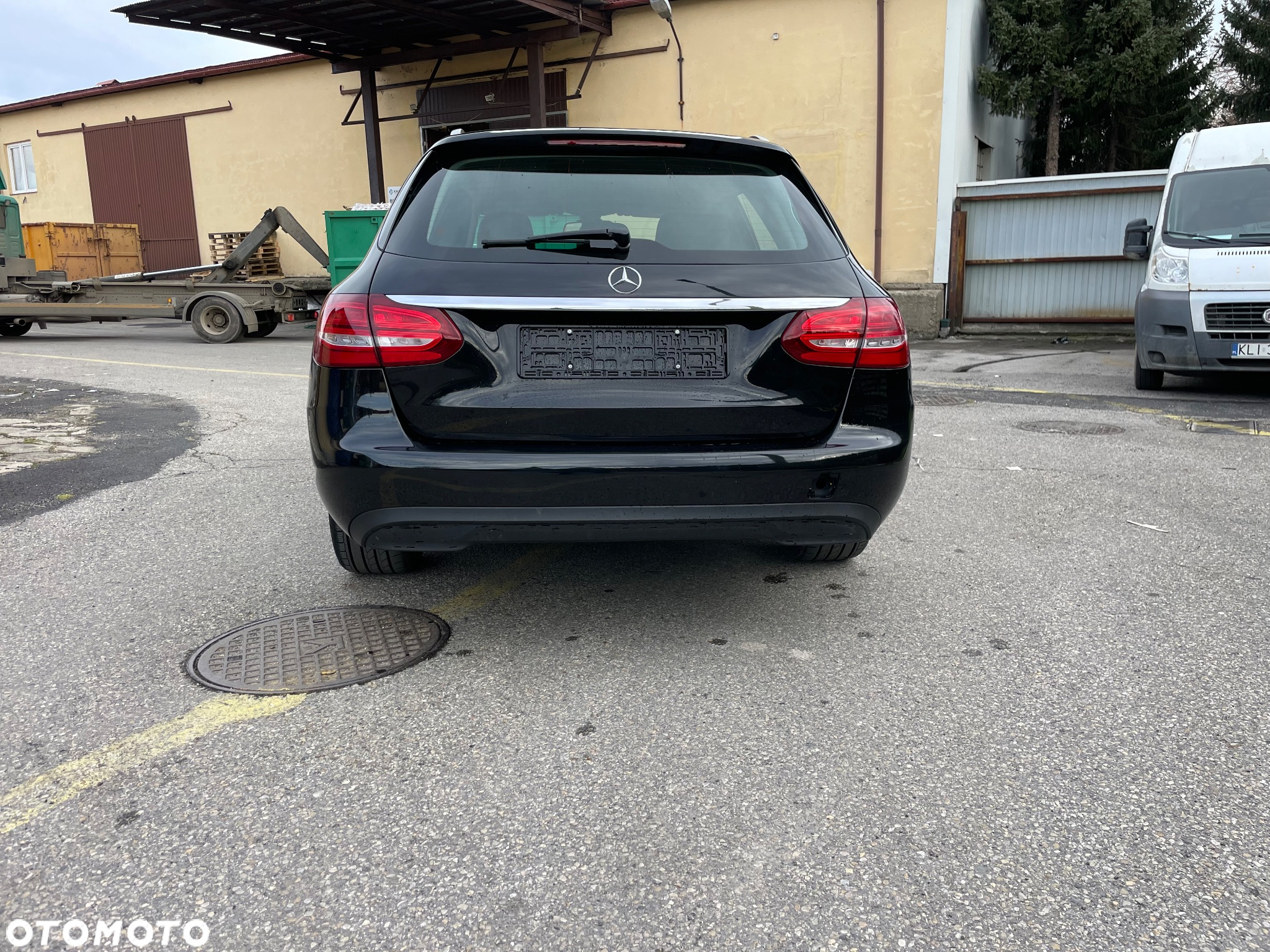 Mercedes-Benz Klasa C 220 d 9G-TRONIC - 7