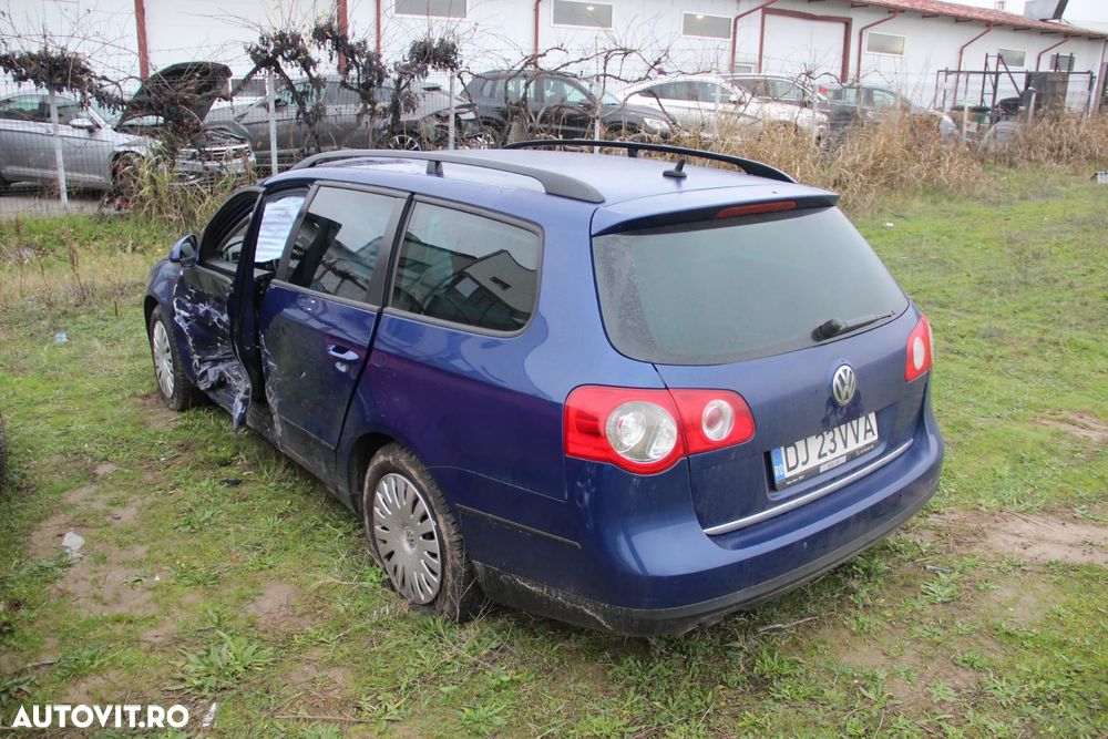 Volkswagen Passat Variant 2.0 TDI DPF Trendline - 5