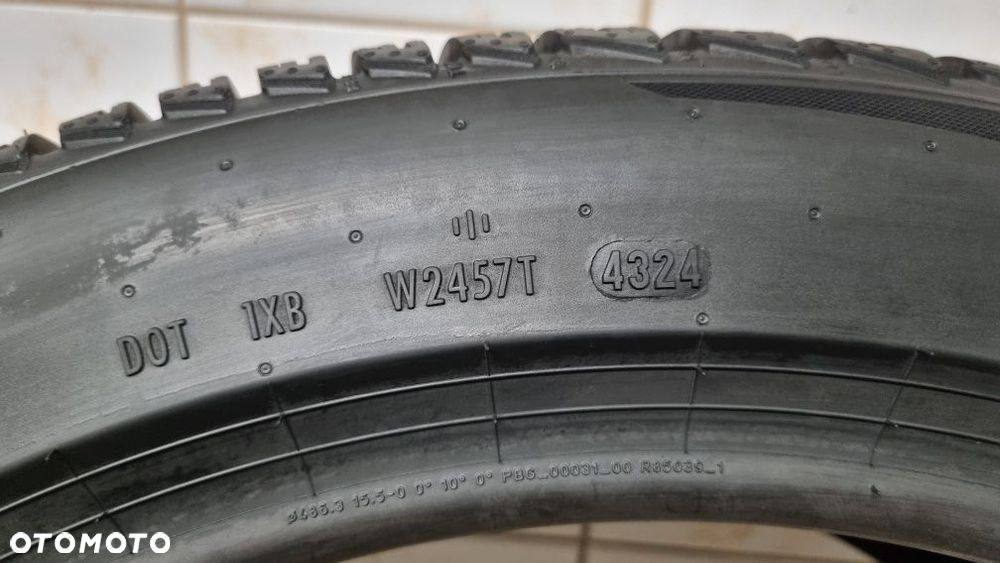 Nowe 2 opony zimowe 245/45 R19 102V XL Pirelli Winter 2 - 7