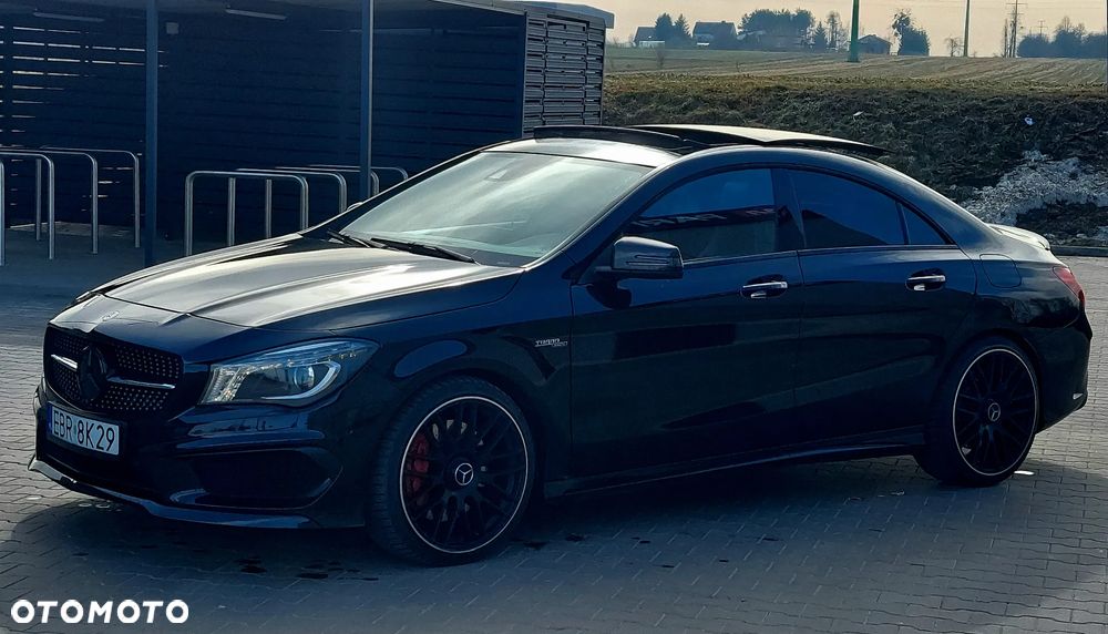 Mercedes-Benz CLA AMG 45 4-Matic - 12