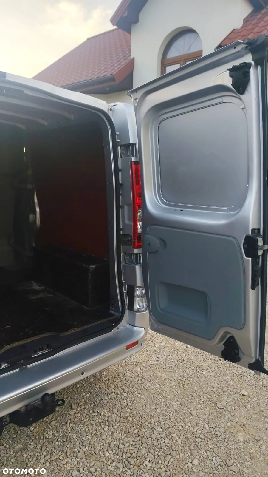 Opel Vivaro - 25