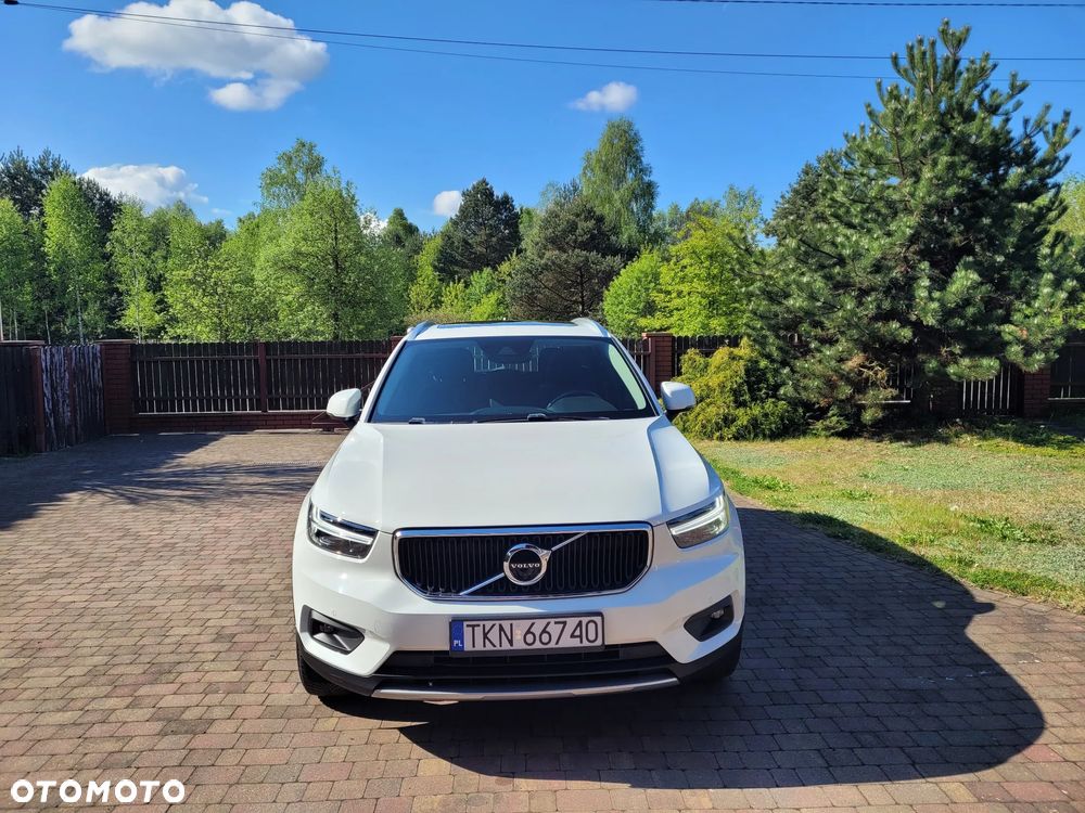 Volvo XC 40 T2 Momentum - 3