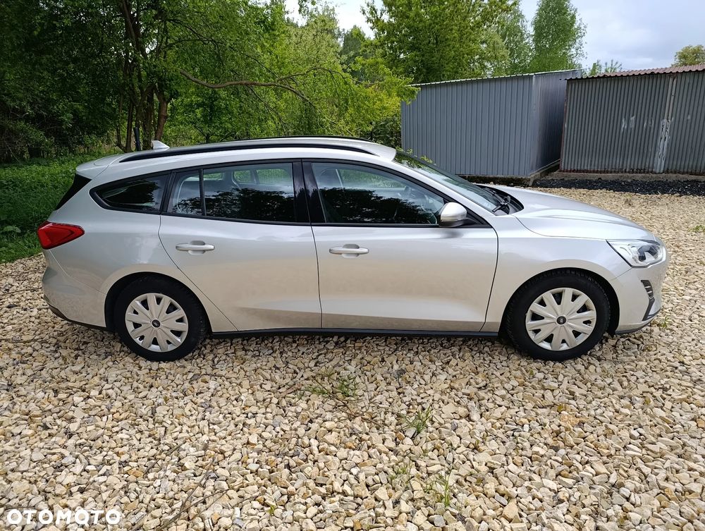 Ford Focus 1.5 EcoBlue Active Business - 4