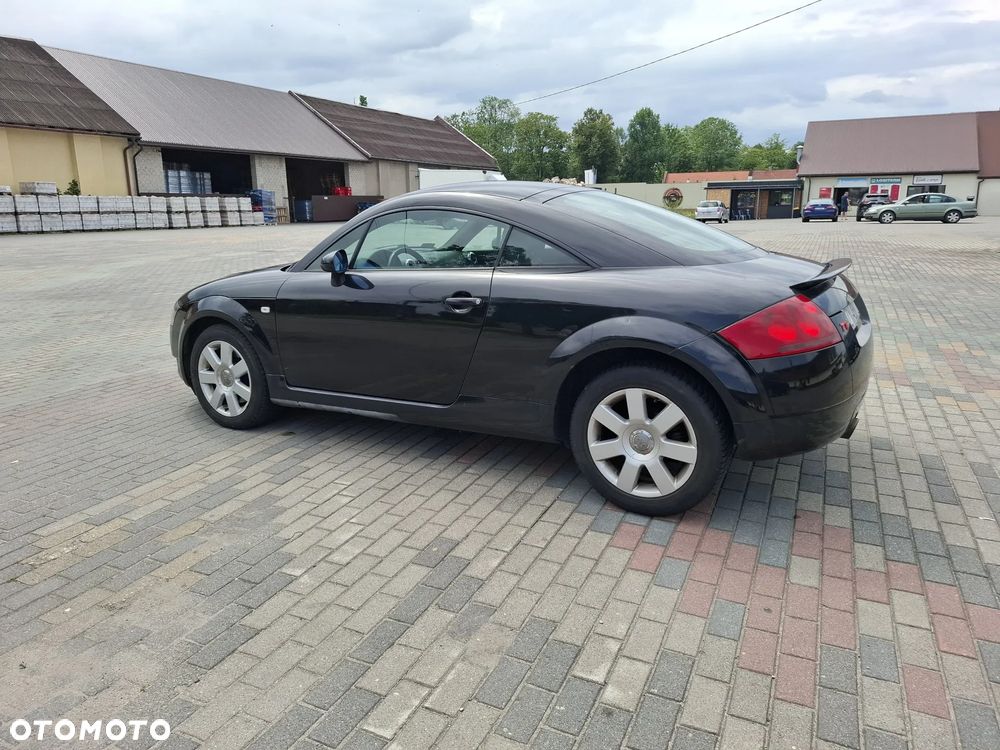 Audi TT Coupé 1.8T - 9