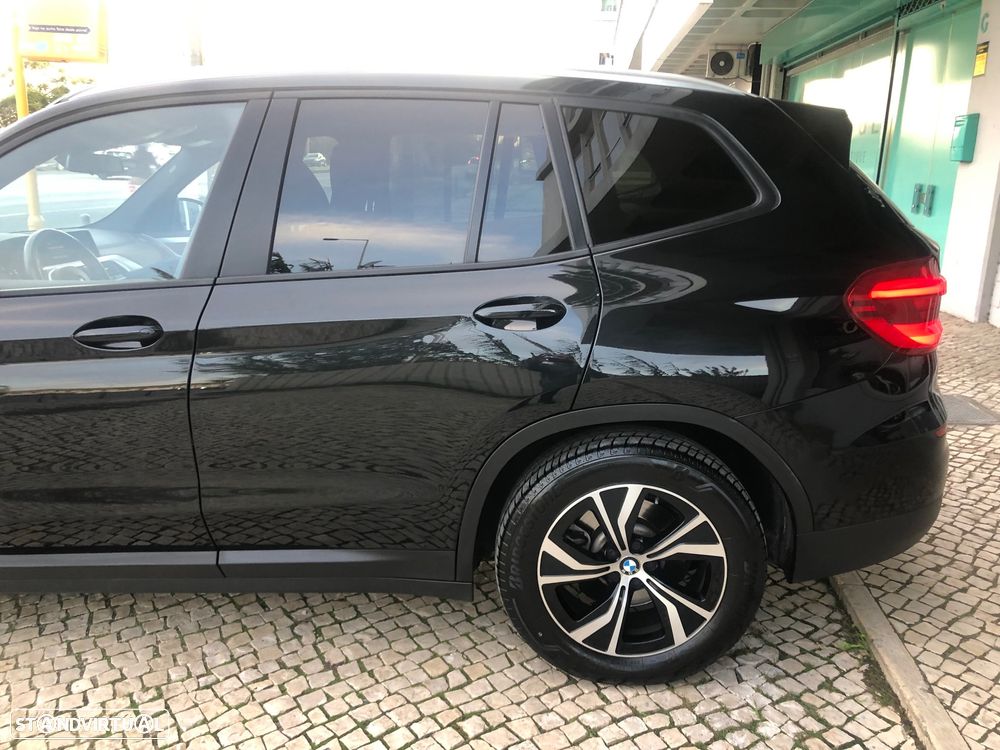 BMW X3 18 d sDrive Auto - 8