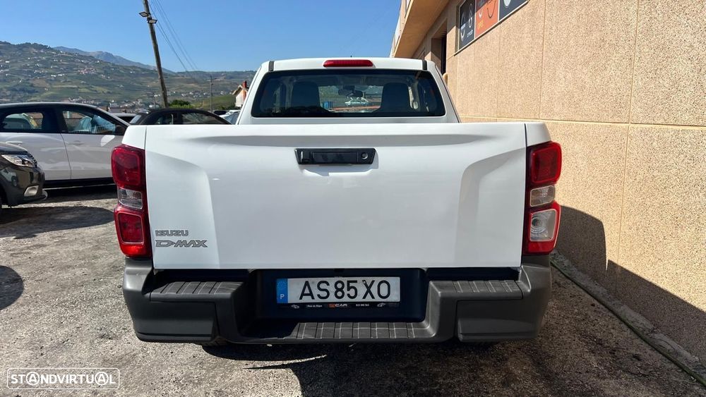 Isuzu D-Max - 5