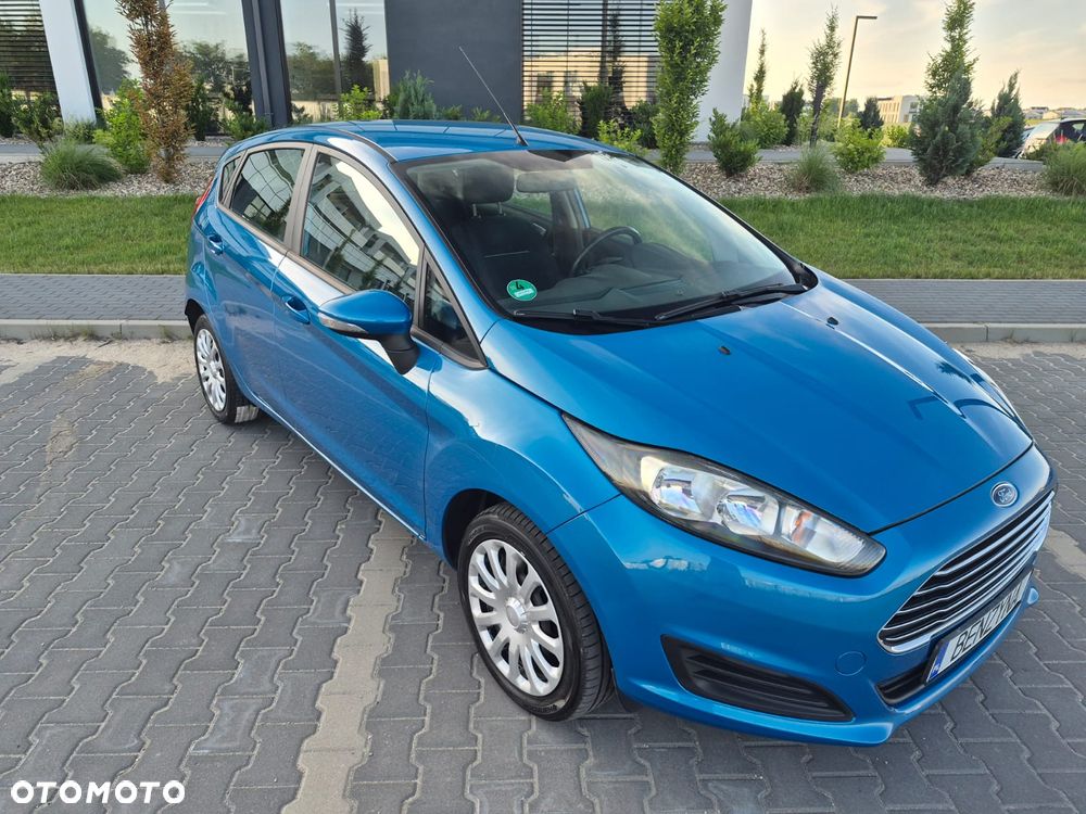 Ford Fiesta 1.25 Ambiente EU5 - 1