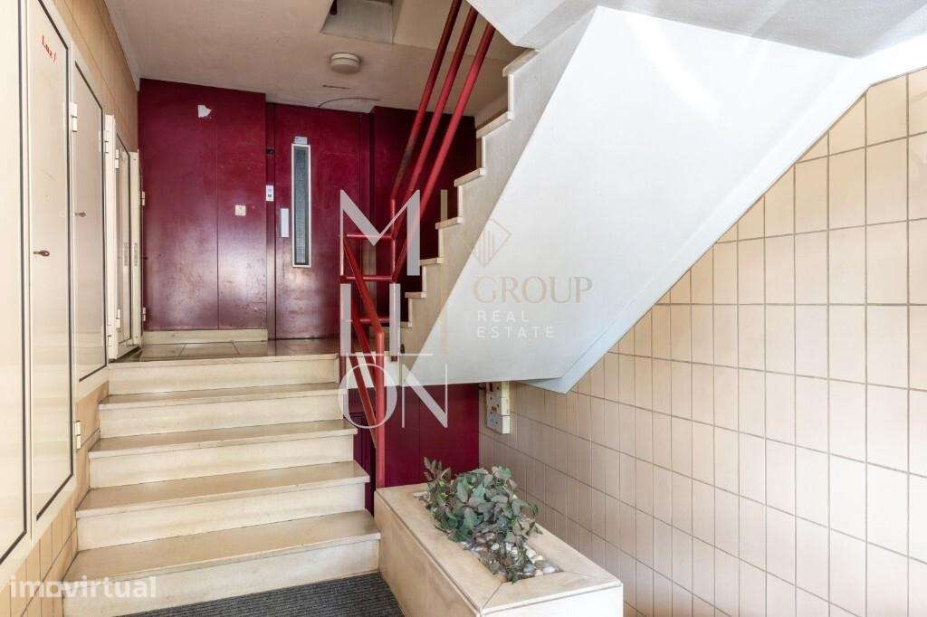 APARTAMENTO T3 COM 120M2 EM GRIJÓ - Grande imagem: 3/23