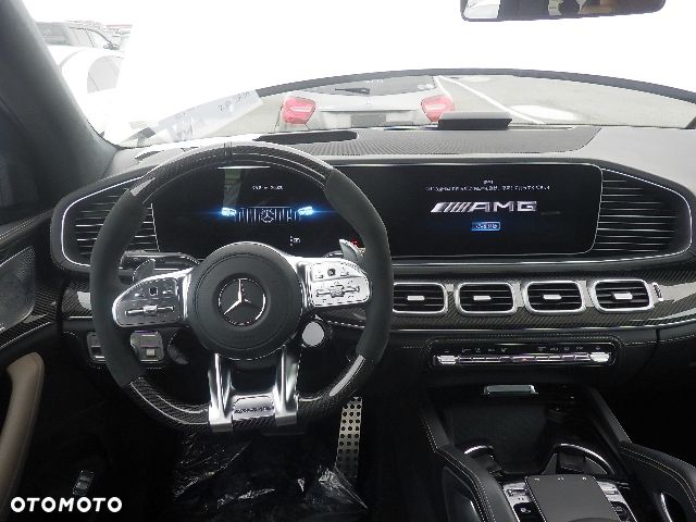 Mercedes-Benz GLS - 18