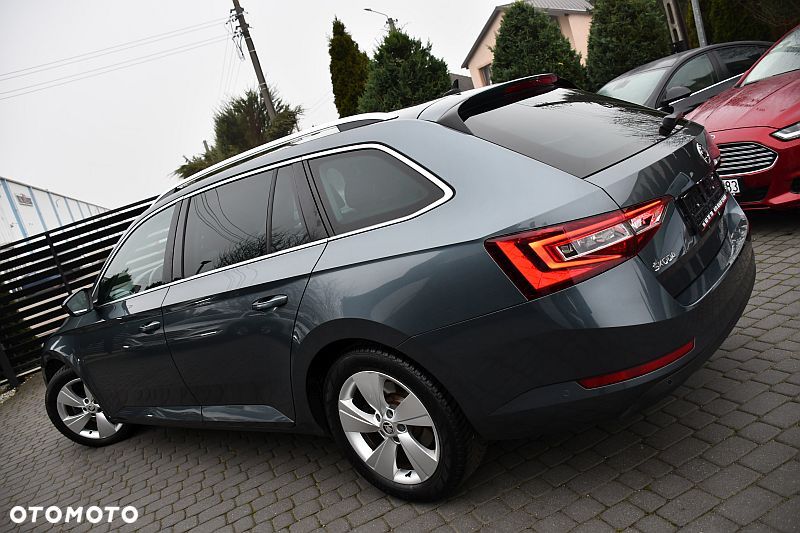 Skoda Superb 1.6 TDI Style Greenline - 3