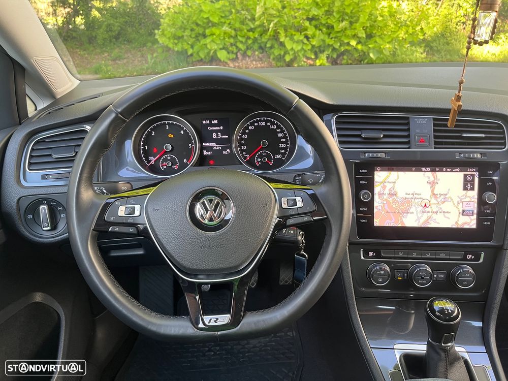 VW Golf Variant 1.6 TDi R-Line - 9