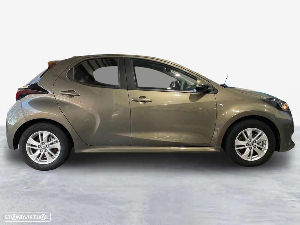Toyota Yaris - 16