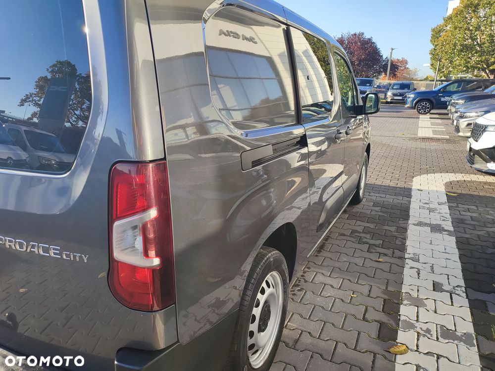 Toyota Proace City - 19