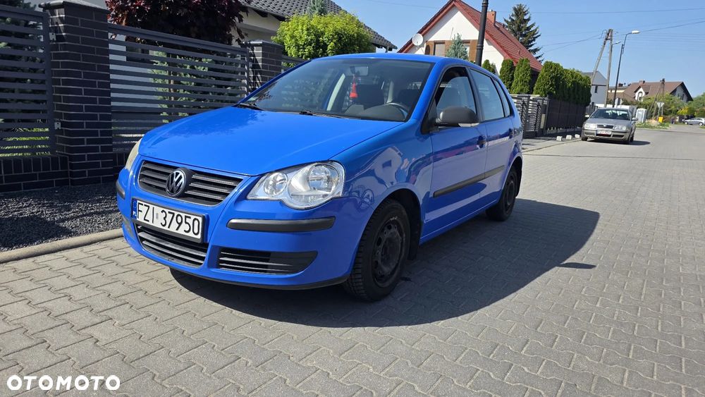 Volkswagen Polo - 1