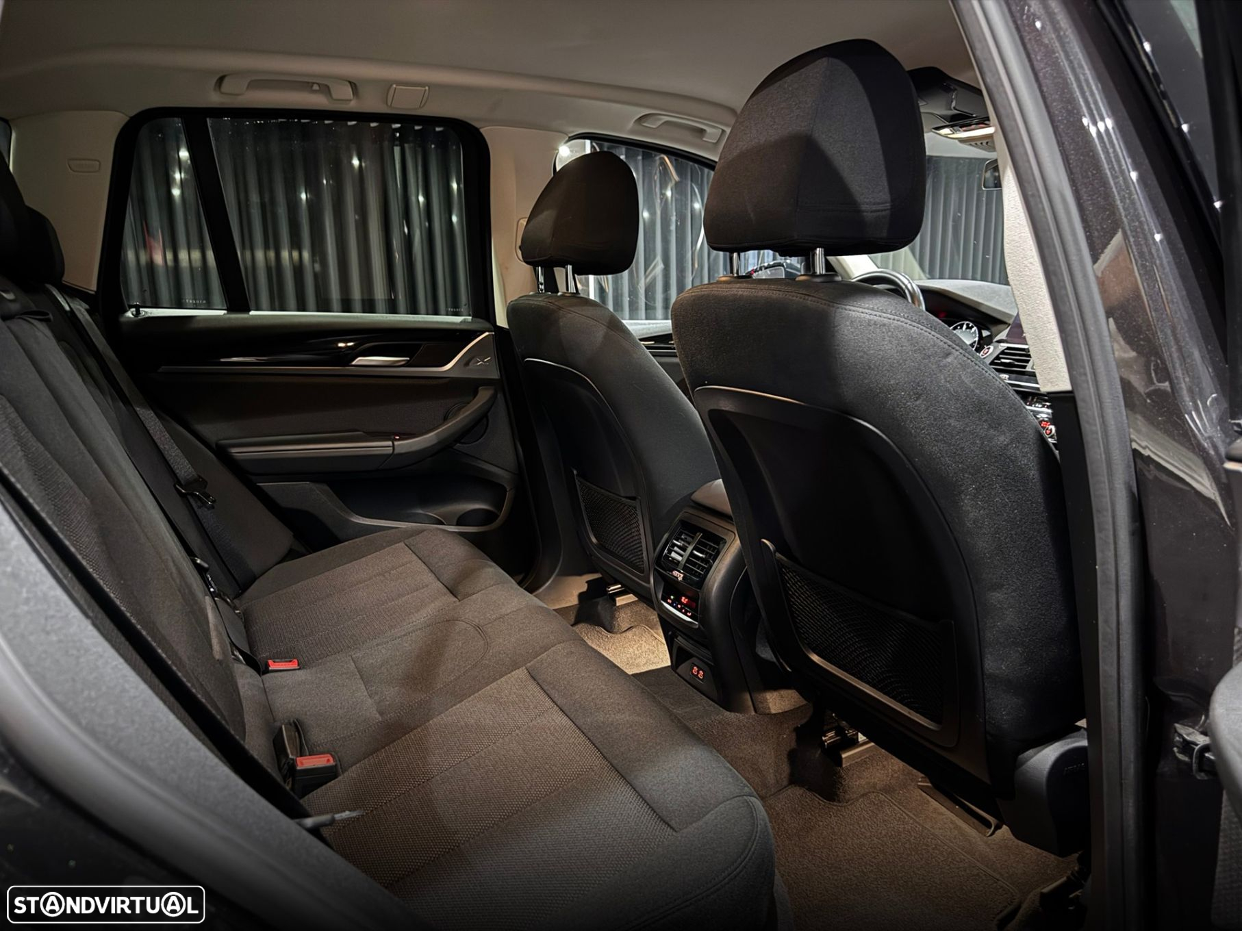 BMW X3 18 d sDrive Ed. L.Style Auto - 40