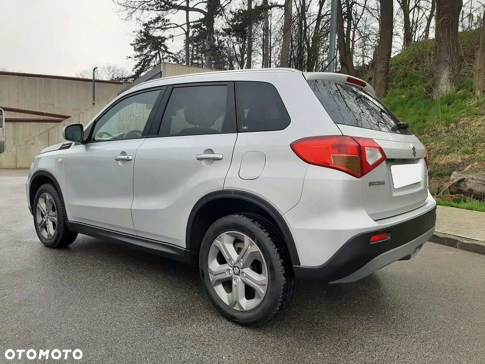 Suzuki Vitara 1.6 (4x4) Allgrip Comfort - 8