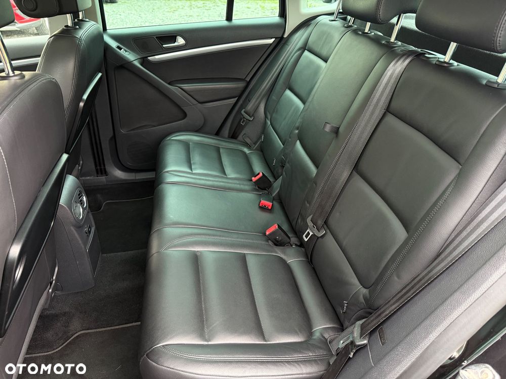 Volkswagen Tiguan 2.0 TSI 4Mot Track&Style DSG - 9