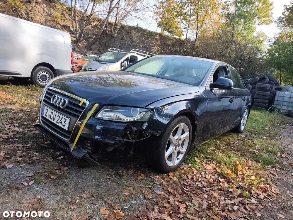 Audi A4 Limousine - 7