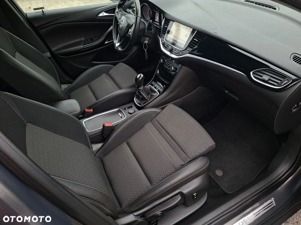 Opel Astra 1.4 Turbo Dynamic - 20