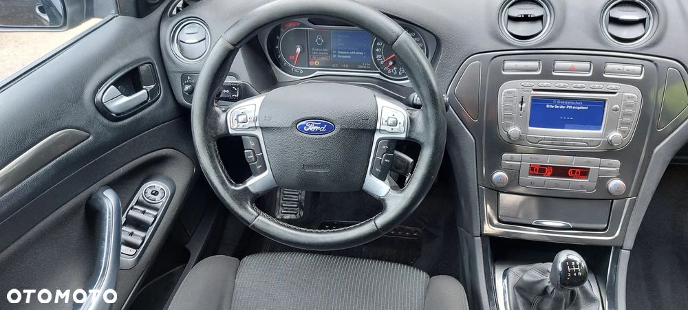 Ford Mondeo 2.0 FF Platinium X Plus (Titanium) - 11