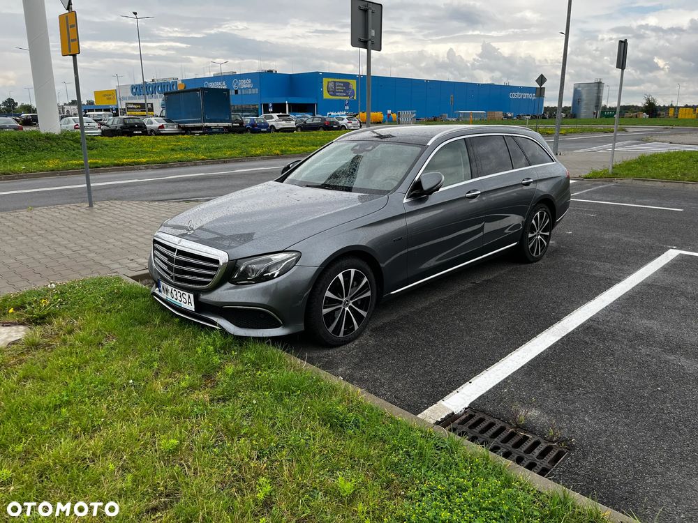 Mercedes-Benz Klasa E 300 de Exclusive - 13
