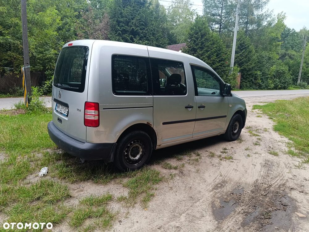 Volkswagen Caddy - 8